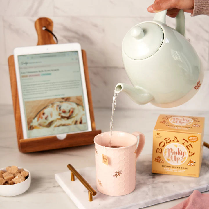 Annette Ceramic Tea Mug and Infuser ~ Honeycomb
