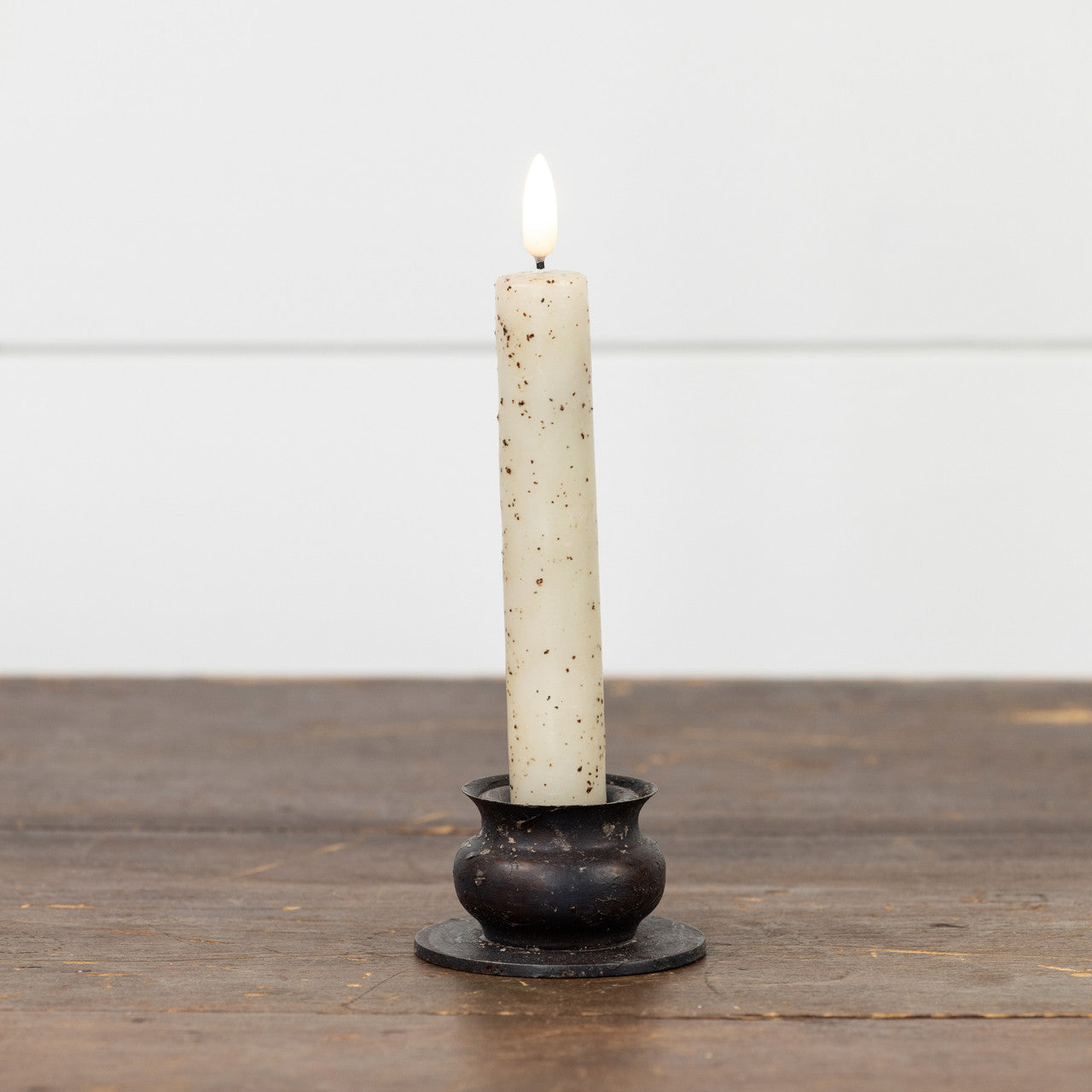 Finlay Taper Candle Holder ~ 1.5 Inches