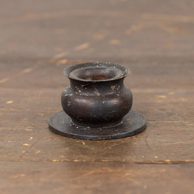 Finlay Taper Candle Holder ~ 1.5 Inches