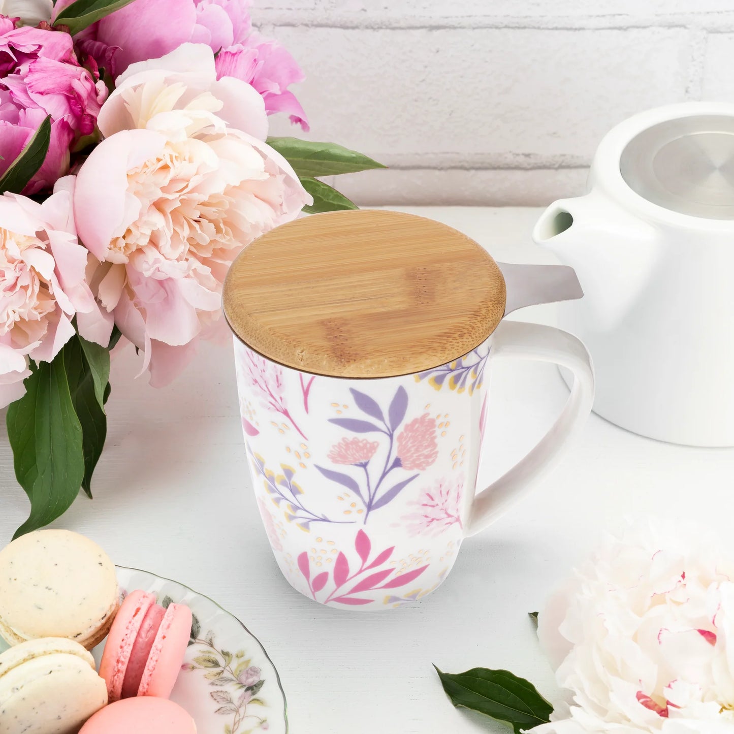 Bailey Ceramic Tea Mug and Infuser ~ Botanical Bliss