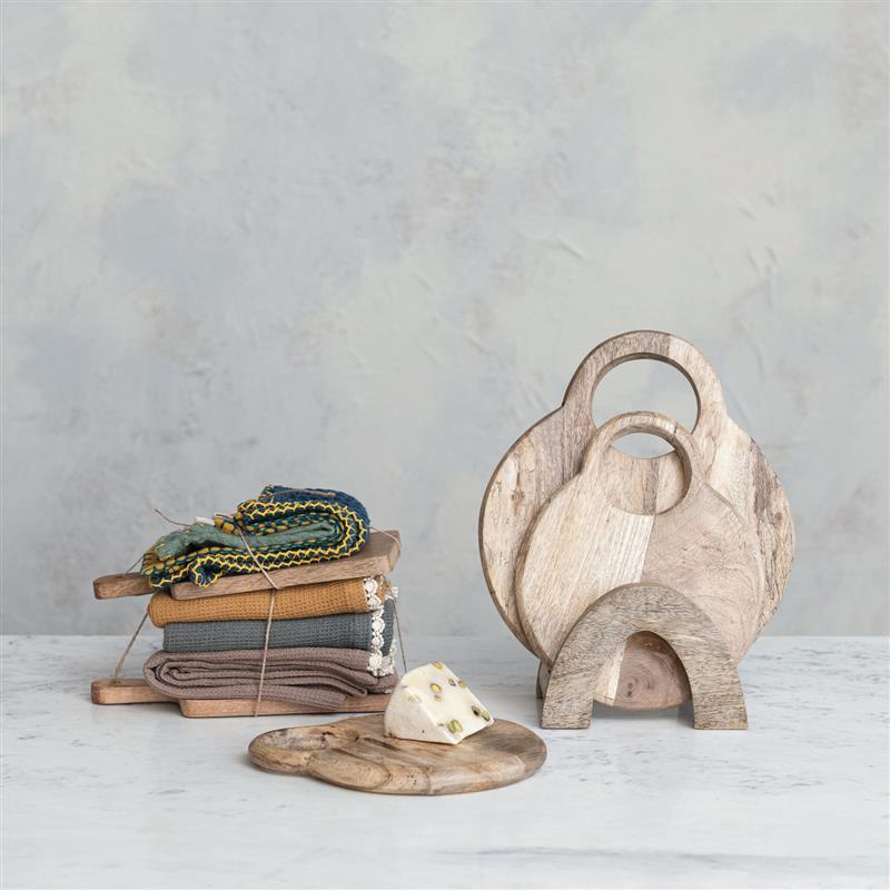 MANGO WOOD CHEESE/CUTTING BOARDS WITH HANDLES AND STAND