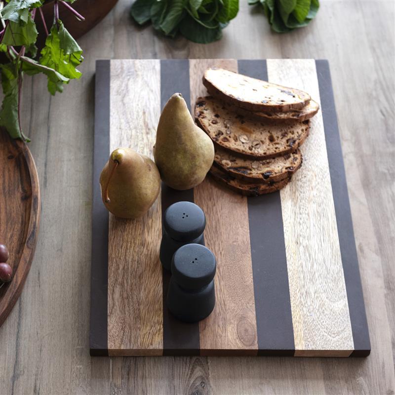 MANGO WOOD CHEESE/CUTTING BOARD WITH STRIPS
