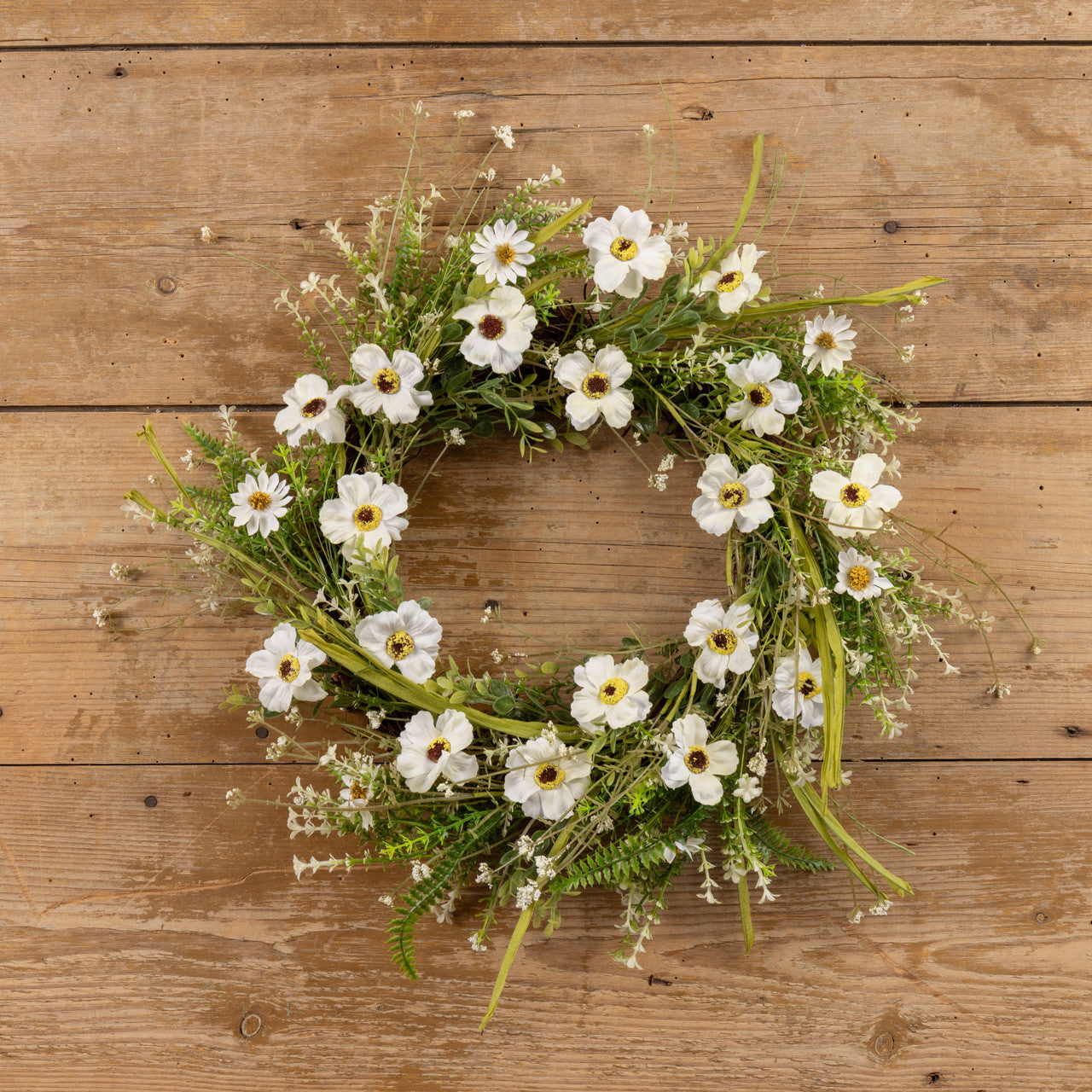 White Wildflower Wreath ~ 22 Inches