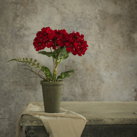 Red Potted Geranium ~ 14 Inches